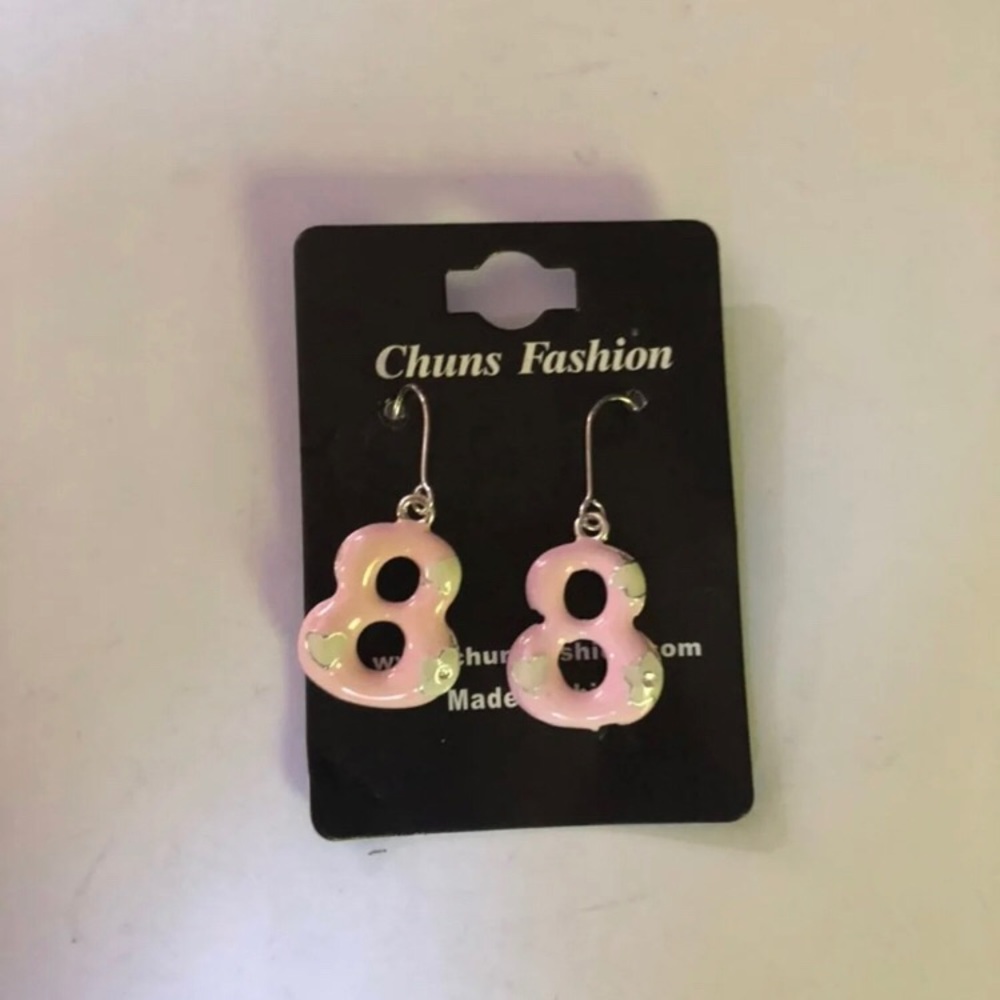 Number 8 earrings